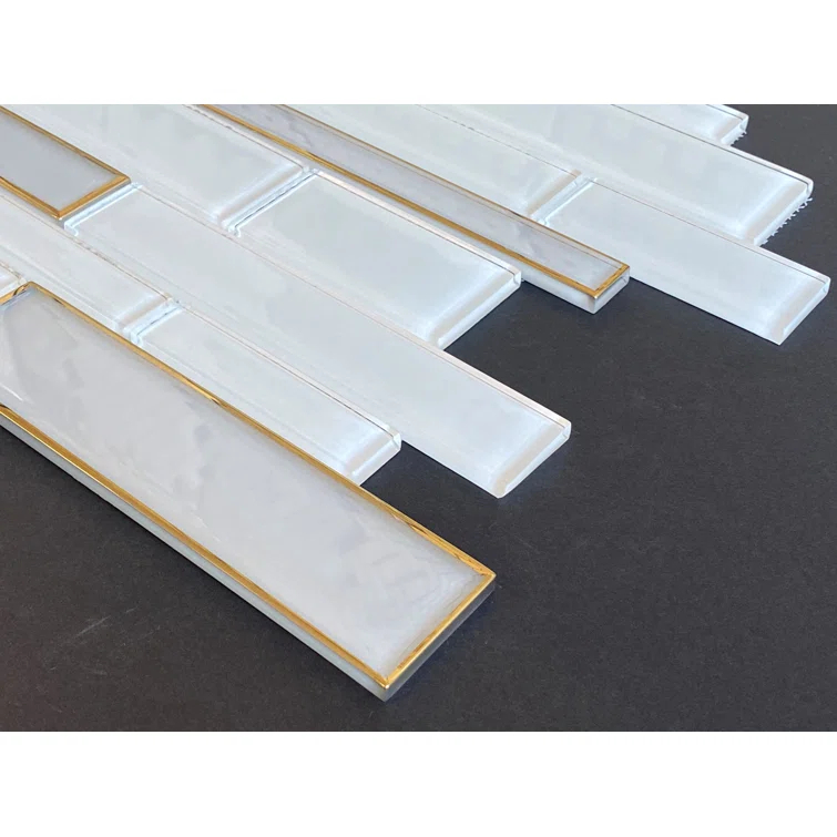 Randow Sized White Glass with Gold Glazed Glass Linear Mosaic Wall Tile