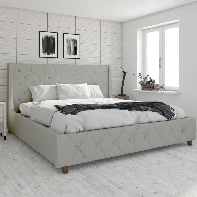 CosmoLiving by Cosmopolitan Mercer Tufted Upholstered Platform Bed
