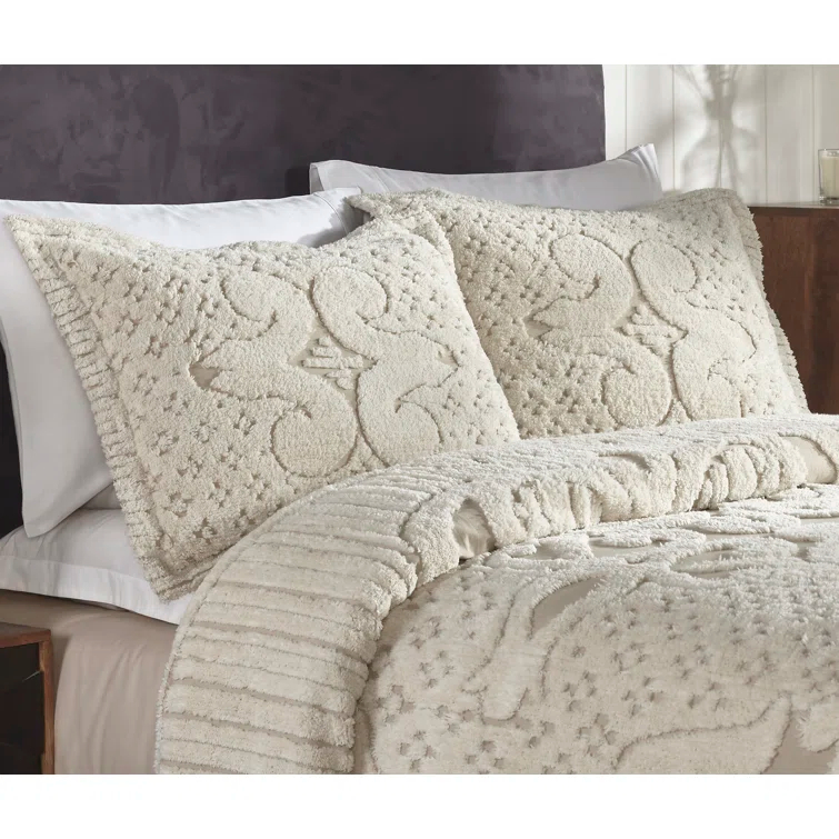 Ashton Collection Chenille Bedspread Set, 100% Cotton Machine Washable Bedding Set, Soft & Breathable Medallion Design Coverlet with Sham, Luxurious All Season Comfort