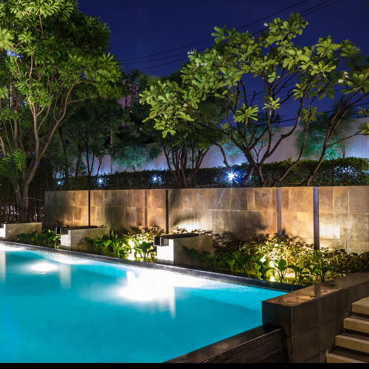 120 Watt Equivalent PAR38 E26/Medium (Standard) Dimmable LED Bulb