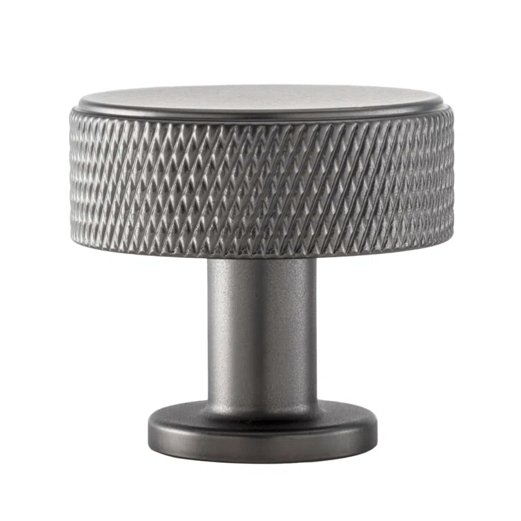 Kent Knurled Round Knob