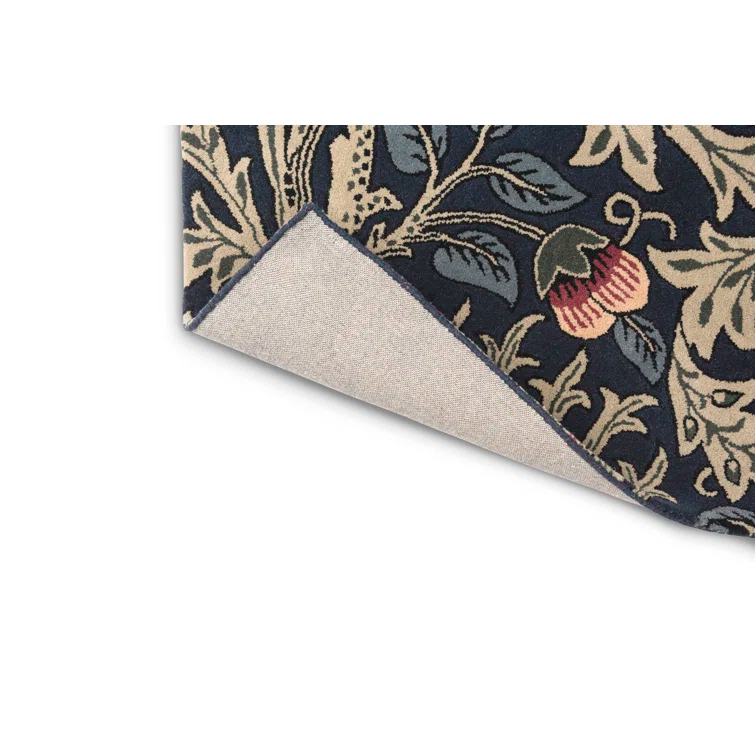 Hand-Tufted Wool and Viscose Floral Rug in Red and Blue