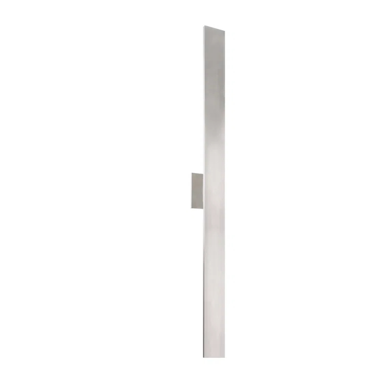 Vesta Aluminum LED Wallchiere