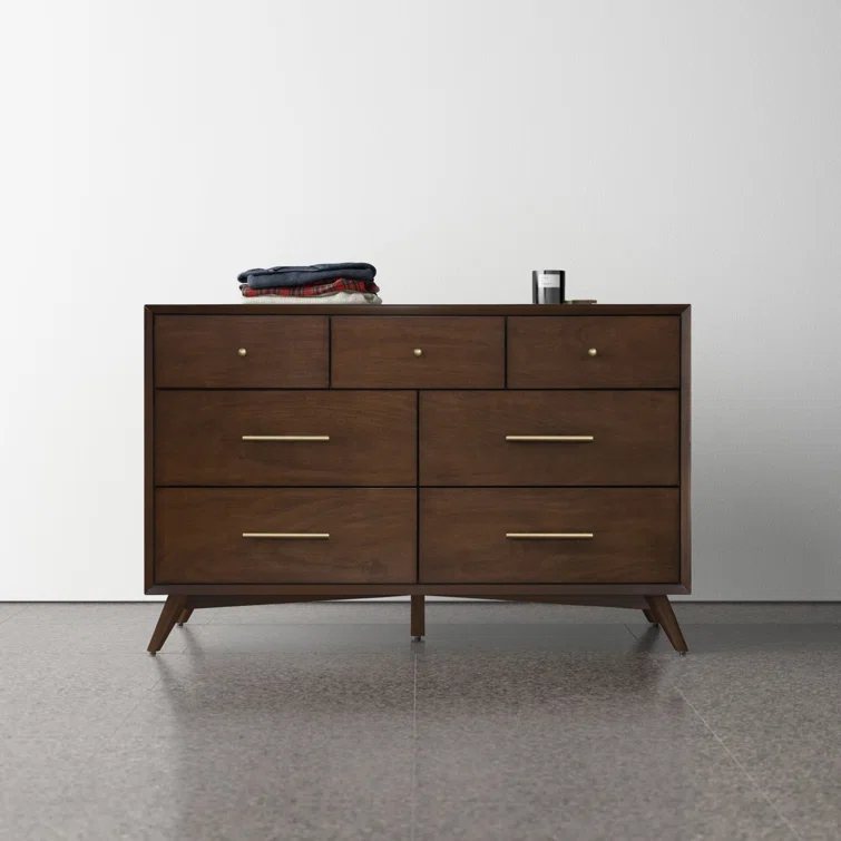 Williams 7-Drawer Dresser
