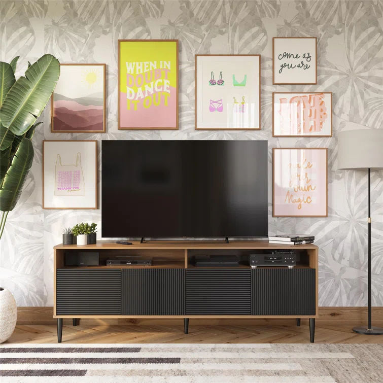 Daphne TV Stand for TVs up to 65"