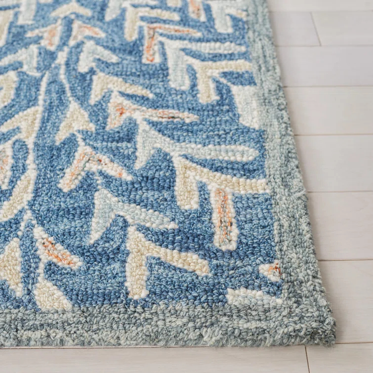 Chaithra Hand Tufted Wool Floral Rug