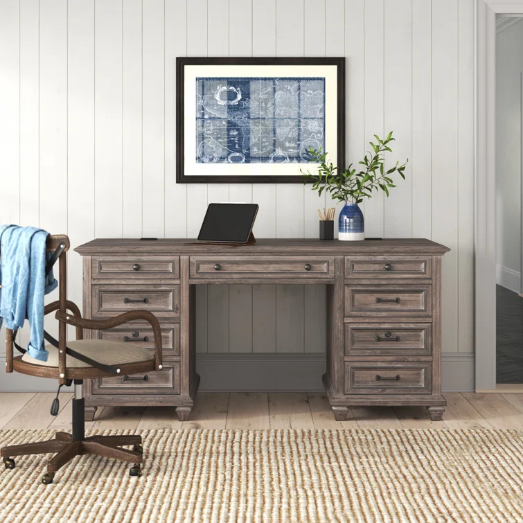 Kerey Executive Desk
