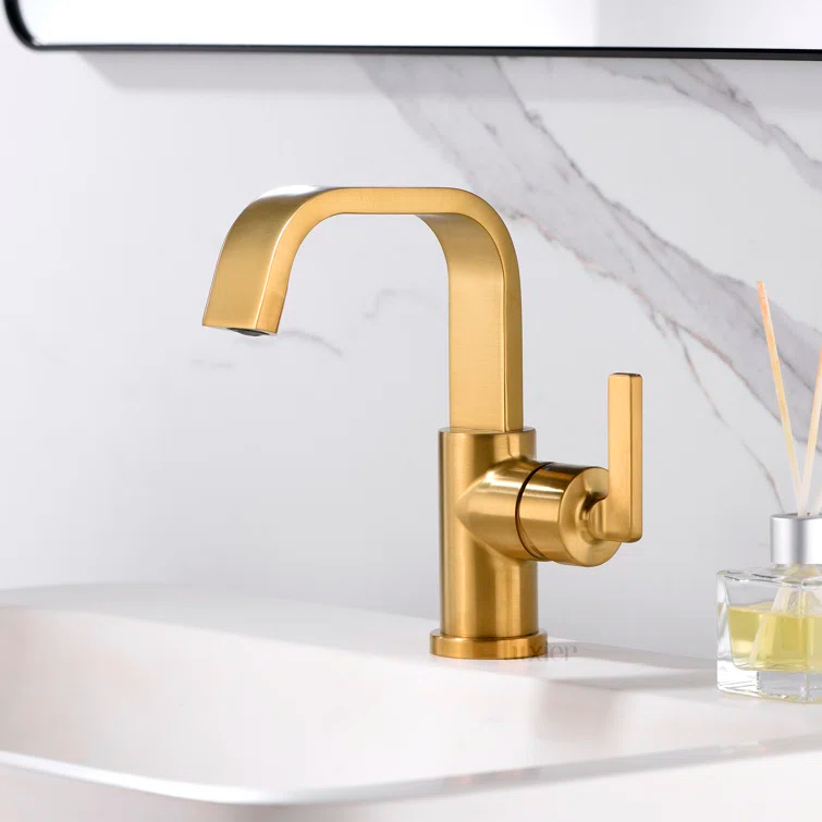 Single Hole Bathroom Faucet with Drain Assembly