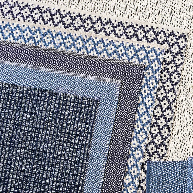 Herringbone Indigo/White Handwoven Indoor/Outdoor Rug