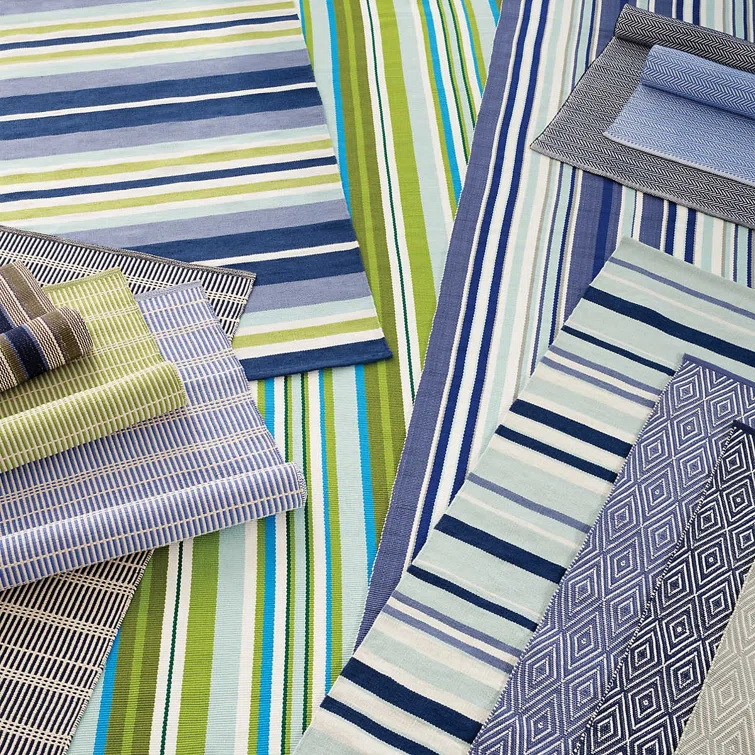 Diamond Denim/White Handwoven Indoor/Outdoor Rug