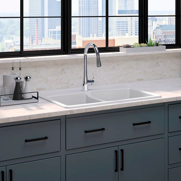 Simplice Touchless Pull-Down Kitchen Sink Faucet with Three-Function Sprayhead
