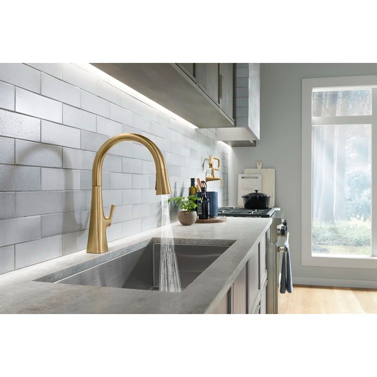 Graze Touchless Pull-Down Kitchen Sink Faucet With Three-Function Sprayhead