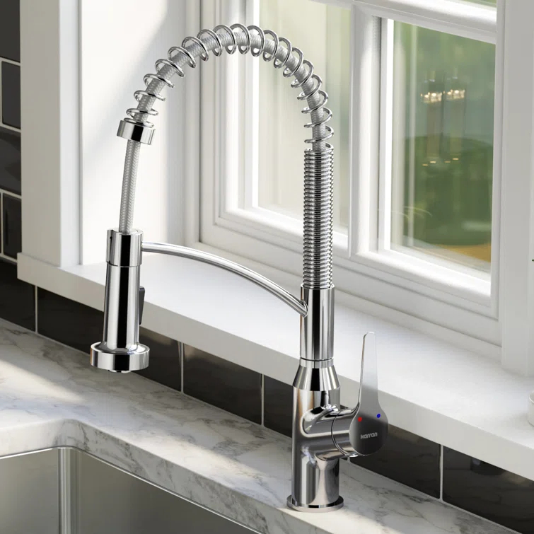 Karran Scottsdale Single-Handle Pull-Down Sprayer Kitchen Faucet