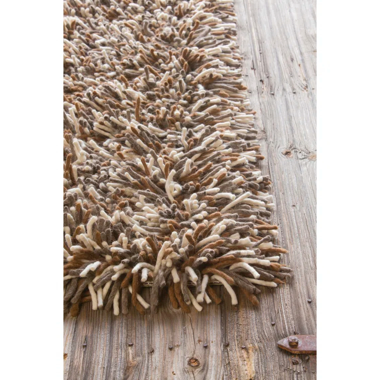 Handwoven Luxe Gray Shag Wool Rug 7'9" x 10'6"