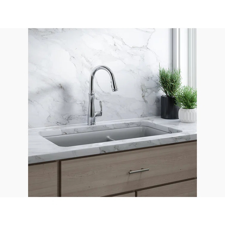 Bellera™ Pull Down Single Handle Kitchen Faucet with Handle and Supply Lines