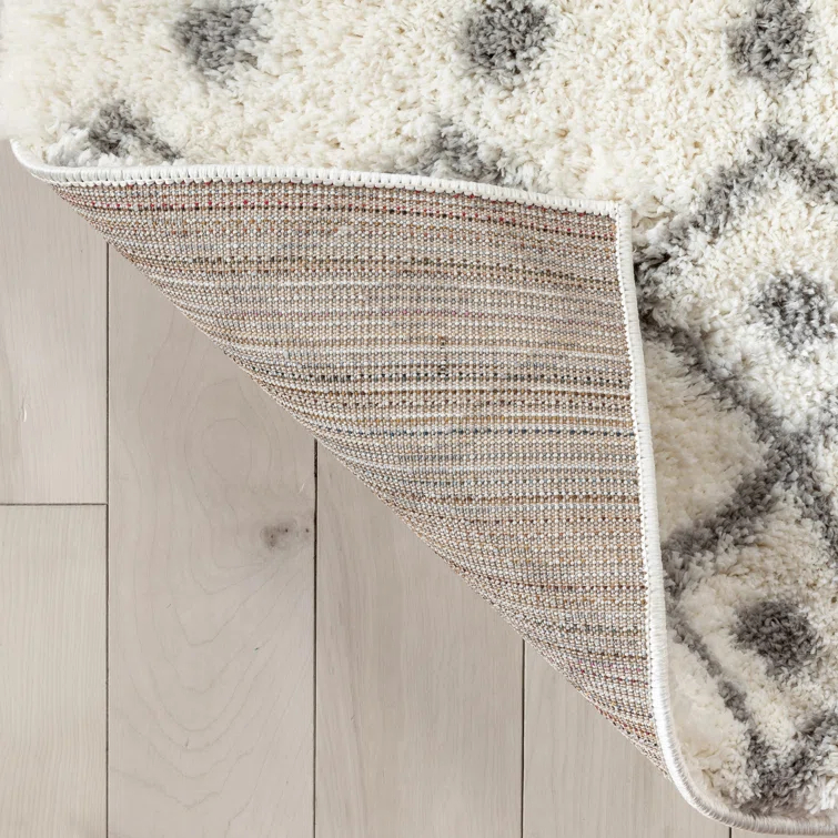 Coimbra Moroccan Diamond Pattern Ivory Thick & Soft Shag Rug