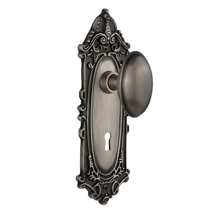 Victorian Plate with Decorative Keyhole and Homestead Door Knob