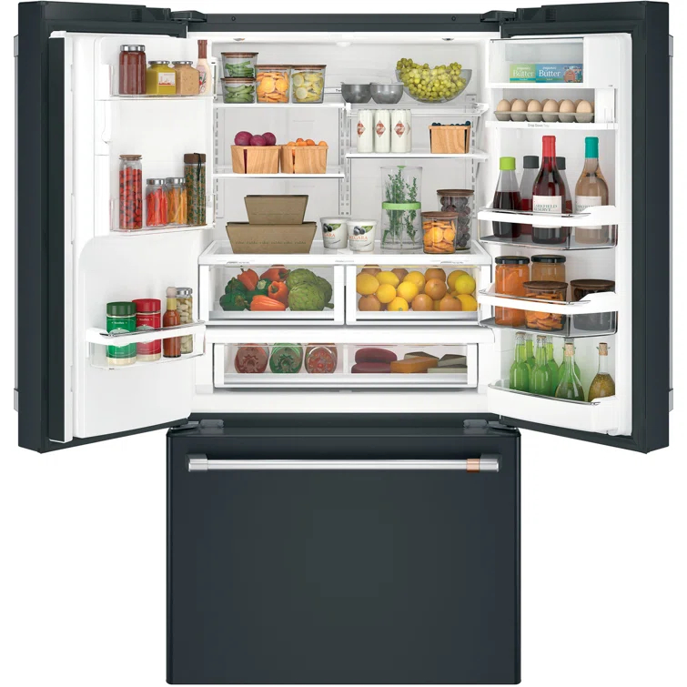 Café Café 36" French-Door 27.8 cu. ft. Smart Refrigerator with Hot Water Dispenser CFE28TP3MD1