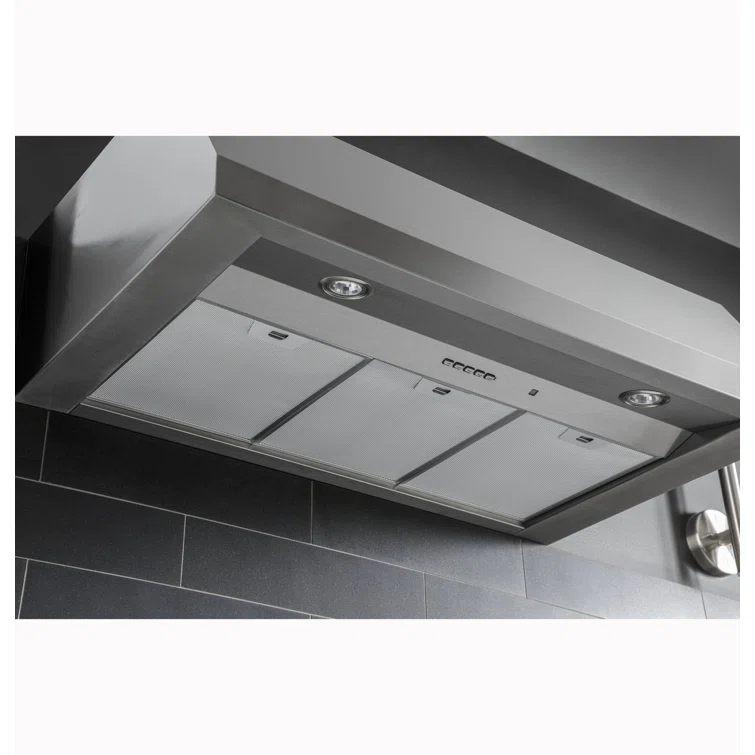 36" 600 CFM Convertible Wall Mount Range Hood in Silver with Night Light