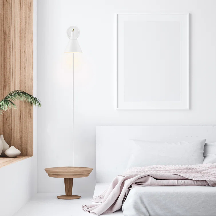 Tristan Aluminum Armed Sconce