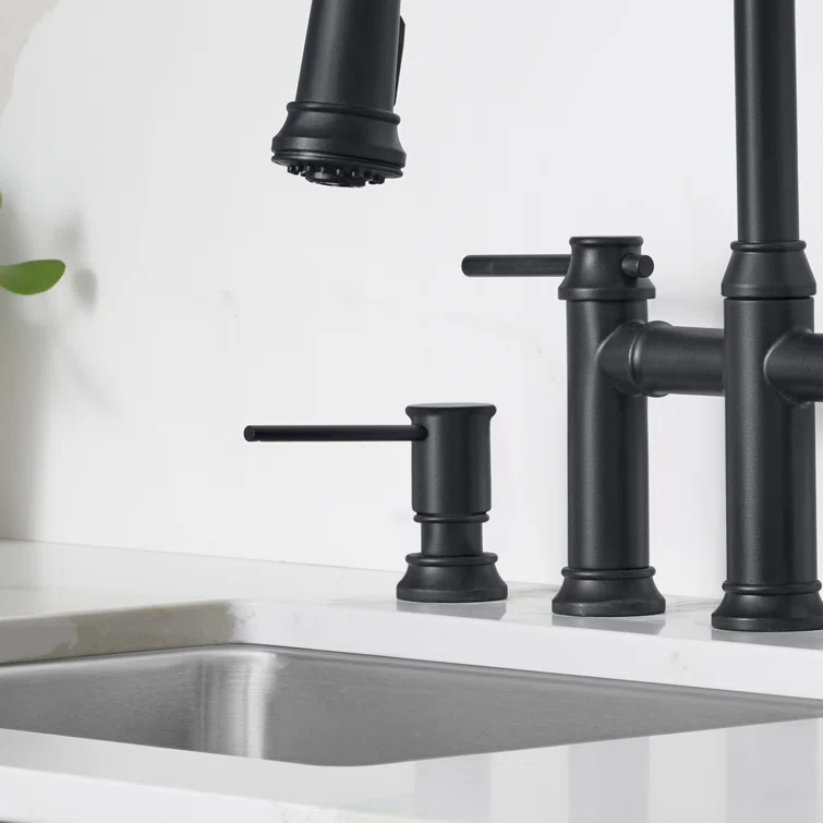 Empressa Soap Dispenser