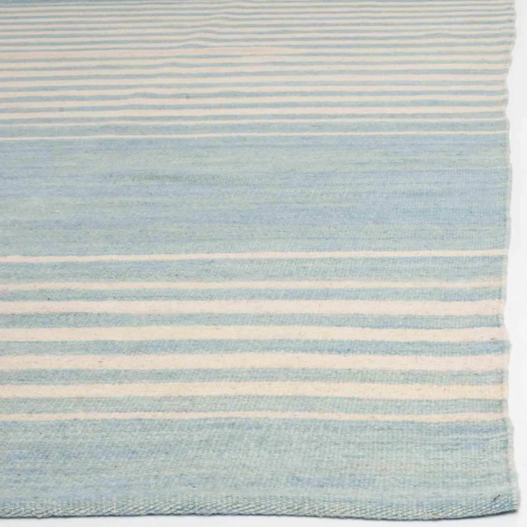 Sky Stripe Handwoven Wool 2' x 3' Rectangular Area Rug