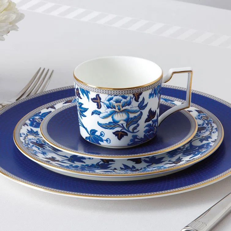 Wedgwood Hibiscus 4 Piece Bone China Place Setting, Service for 1 | Wayfair