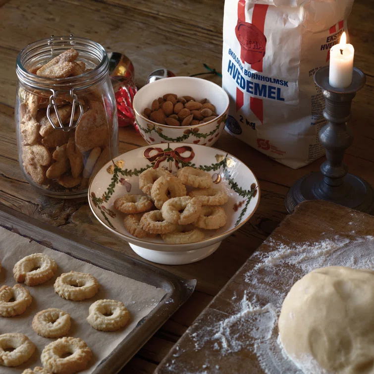 Royal Copenhagen Star Fluted Christmas Chocolate Bowl