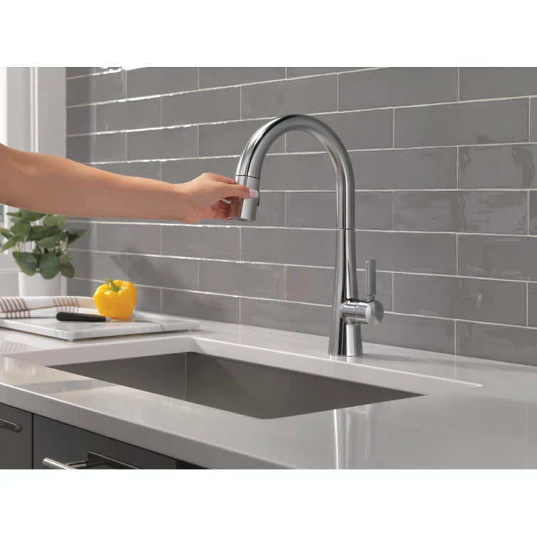 Monrovia Pull Down Single Handle Kitchen Faucet