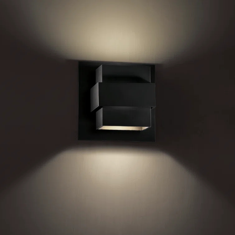 Pandora LED Wall Light