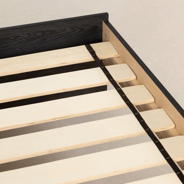 Holland Queen Size Platform Bed