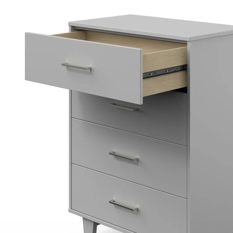 Child Craft Tremont 4-Drawer Chest