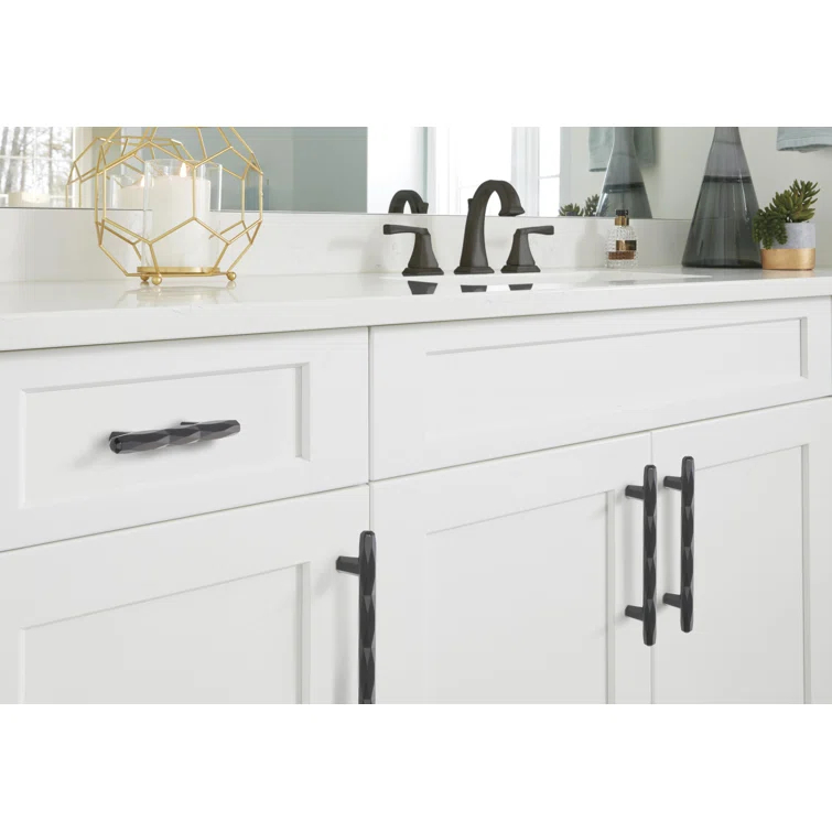 St. Vincent 3 3/4" Center to Center Bar Pull