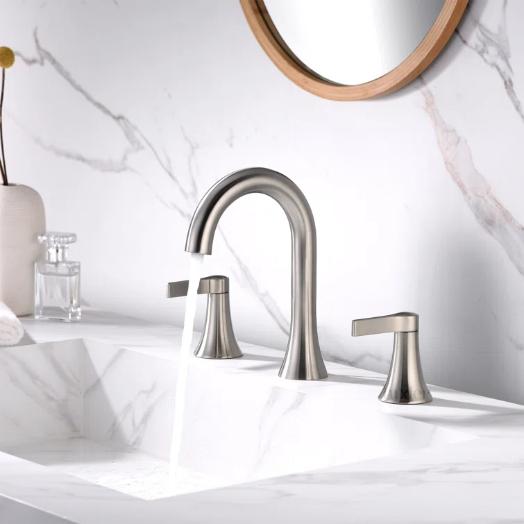 Widespread Bathroom Faucet with Drain Assembly