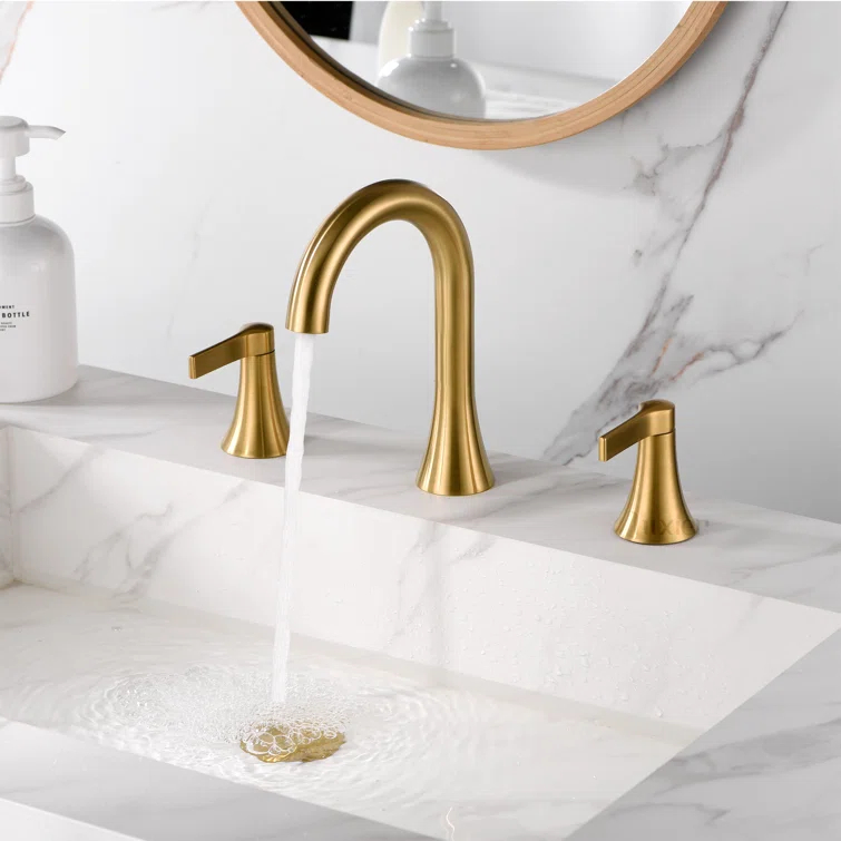 Widespread Bathroom Faucet with Drain Assembly