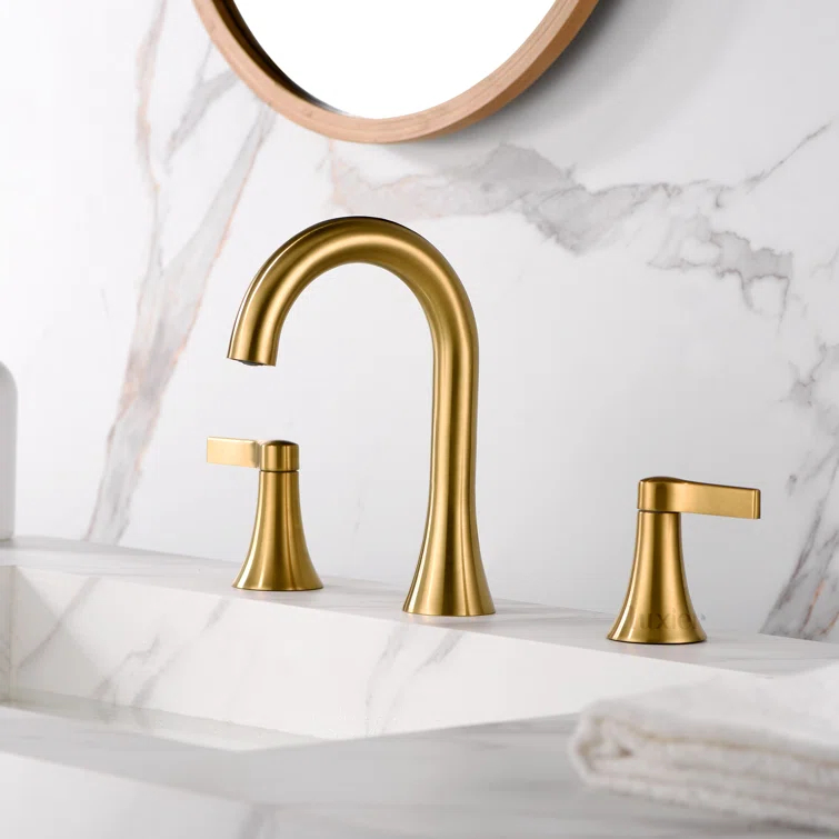 Widespread Bathroom Faucet with Drain Assembly