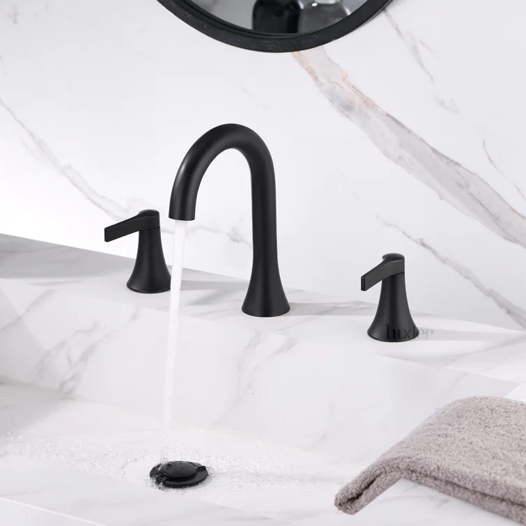 Widespread Bathroom Faucet with Drain Assembly