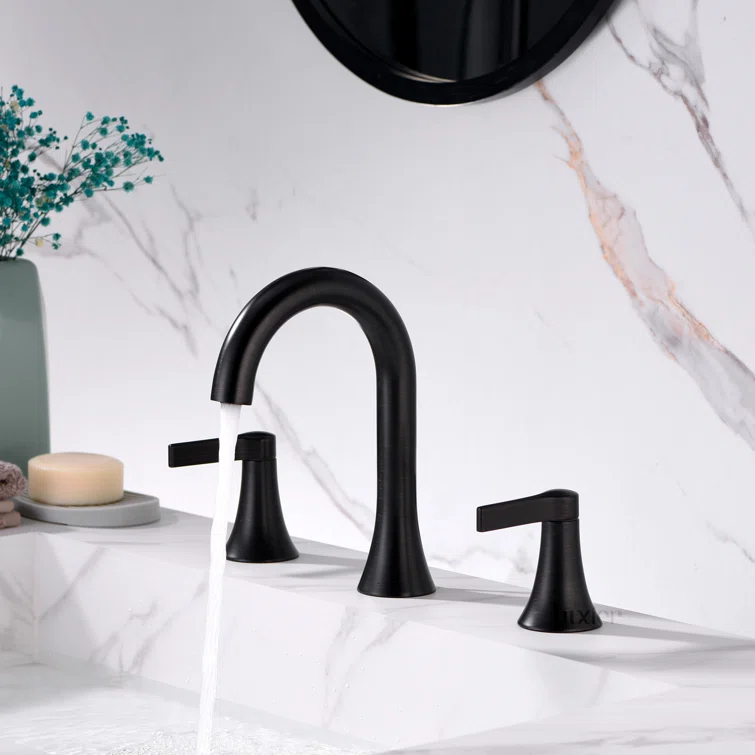 Widespread Bathroom Faucet with Drain Assembly