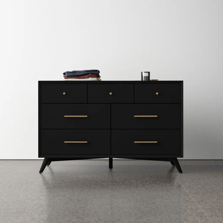 Williams 7-Drawer Dresser
