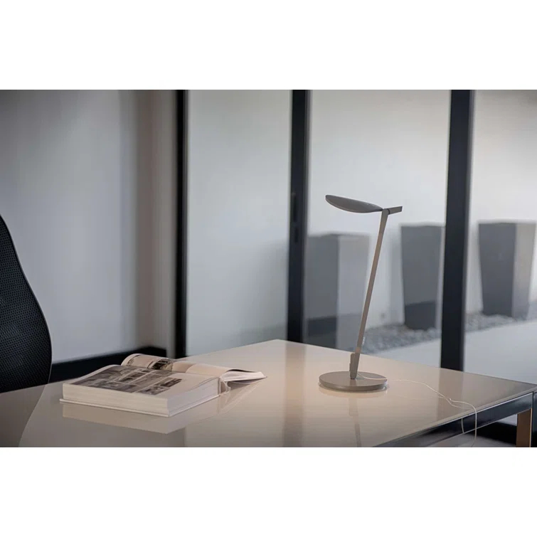 Splitty Recycled Metal USB Desk Lamp