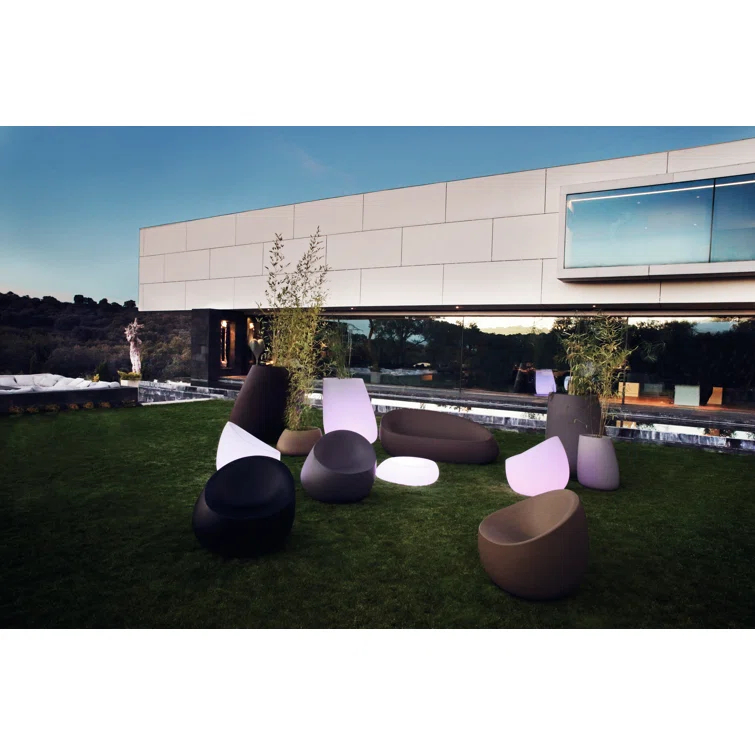 STONE Lounge Chair (Indoor/Outdoor)