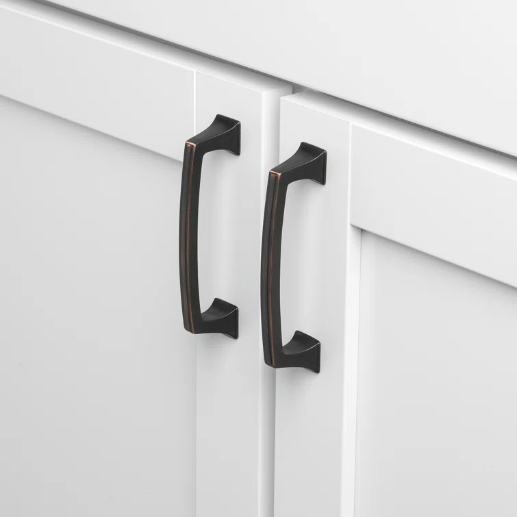 Deco Center to Center Arch Pull