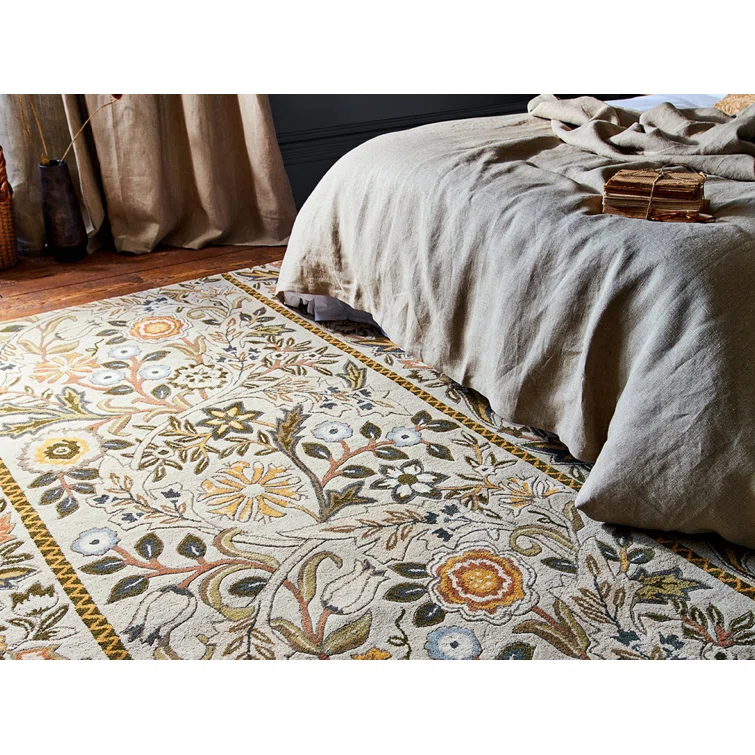 Beige and Mustard Hand-Tufted Wool Floral Rectangular Rug