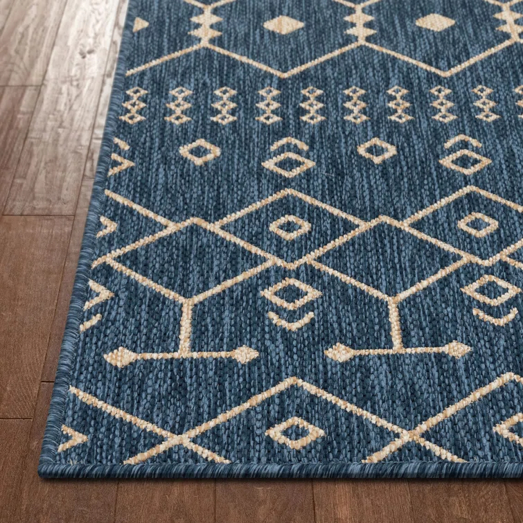 Marshanna Nord Trellis Blue Indoor/Outdoor Flat-Weave Area Rug