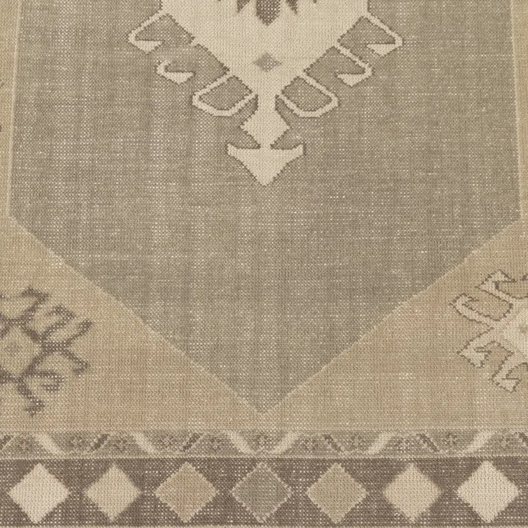 Handmade Beige Wool and Cotton 10' x 14' Area Rug
