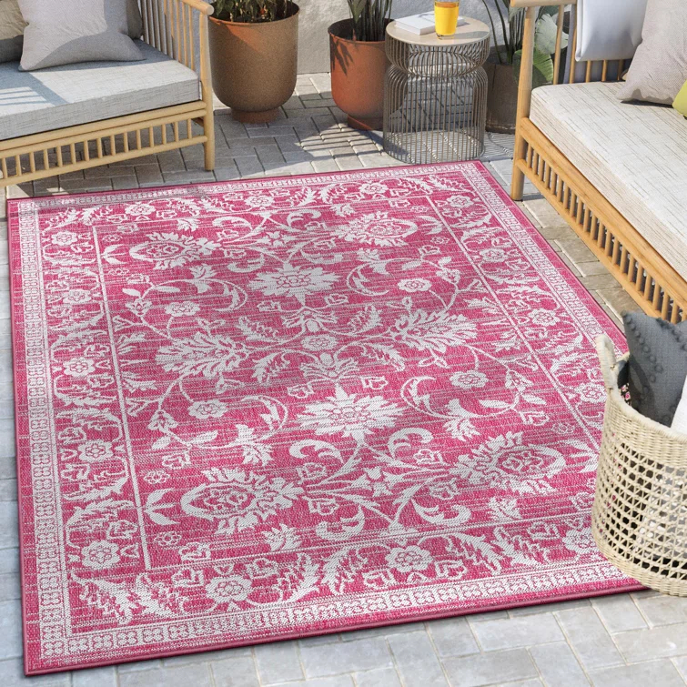 Lia Delphi Persian Oriental Fuchsia Indoor/Outdoor Area Rug