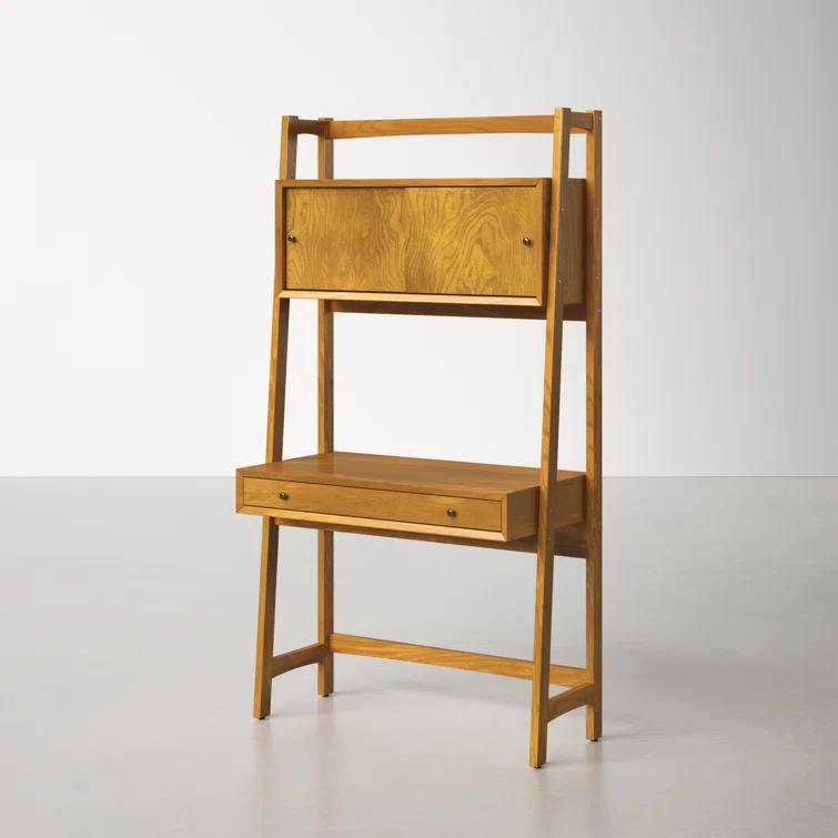 Stiles Leaning / Ladder Desk