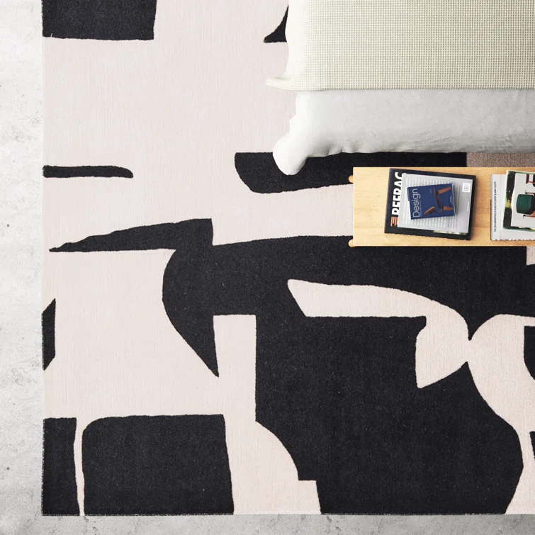 Handmade Abstract Black/ Cream Area Rug (8'X10')