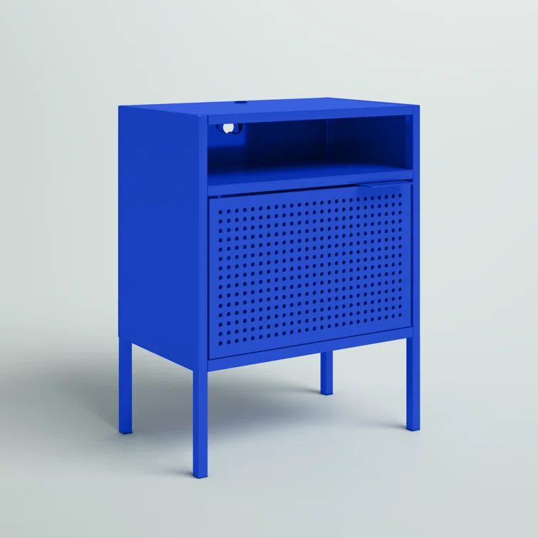Zander 19'' W Metal Nightstand