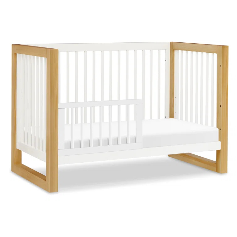 Nantucket Greenguard Gold Certified 3 -in-1 Convertible Crib